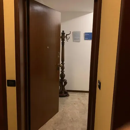Apartment Per Brevi Periodi 